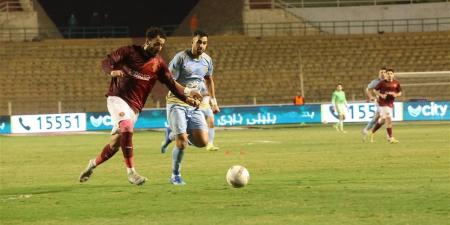 «الأهلي بينقّط».. تعادل بصعوبة مع سيراميكا ويبعد عن صدارة الدوري