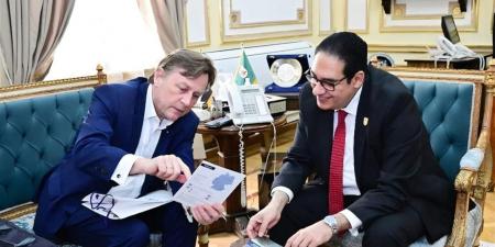 رئيس جامعة القاهرة: التعاون الدولي يمثل ركيزة أساسية لتطوير البرامج الدراسية