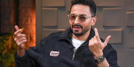 "بصلي باستحقار".. واقعة مؤلمة لحمادة هلال مع مطرب مشهور