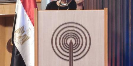 سناء منصور تستحضر ذكريات الراحل فهمي عمر وتكشف موقف طرف معه