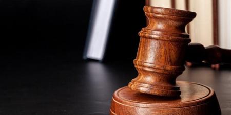 محكمة جنايات قنا توقف تنفيذ سنة حبس في قضية شروع قتل بدندرة