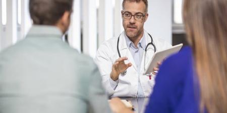 تجنبها.. أطعمة شائعة الاستهلاك أخطر على صحتنا من التدخين