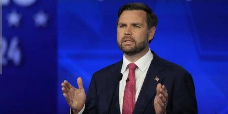 نائب الرئيس الأمريكي: نقدم للإيرانيين خيار التفاوض بدلا من العودة للحرب