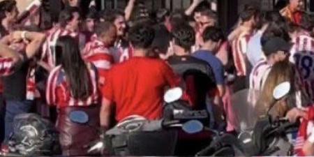 جماهير اتلتيكو مدريد تكرر الهتافات العنصرية ضد الإسلام قبل لقاء برشلونة