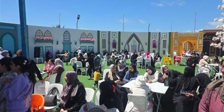 إحتفالية كبرى بمركز إدكو بيوم اليتيم