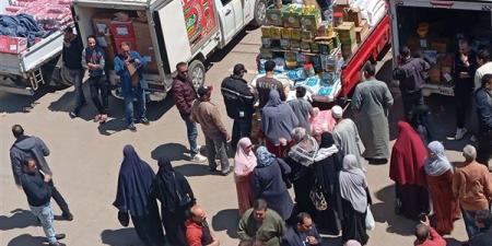 محافظ الغربية يشدد على استمرار توفير السلع الأساسية والتوسع في المعارضم