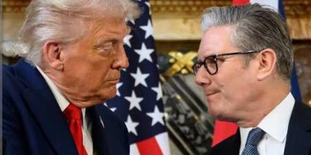 ستارمر يبحث مع ترامب الحاجة لخطة عملية لإعادة حركة الشحن