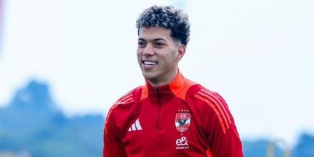 إمام عاشور في عين العاصفة.. "سيلفي" مع نجل نجم الزمالك يشعل غضب جماهير الأهلي