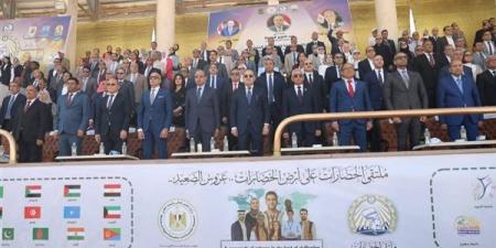 جامعة عين شمس تشارك في فعاليات ملتقى الحضارات