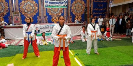 مدير عام الشؤون التنفيذية بتعليم قنا تشهد ختام الأنشطة التربوية بإدارة أبوتشت