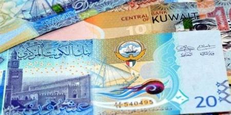 سعر الدينار الكويتي أمام الجنيه المصري بالبنوك اليوم الجمعة