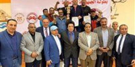 9 ميداليات وكأس بطولة الجمهورية للملاكمة للمشروع القومي