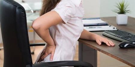 الجلوس لساعات طويلة قد يهدد صحة الدماغ.. دراسة تحذر