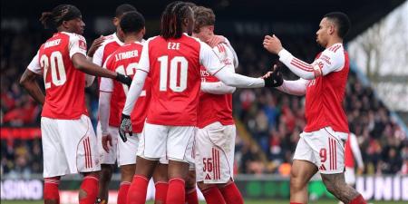 جيوكيريس يقود هجوم أرسنال أمام بورنموث في الدوري الإنجليزي