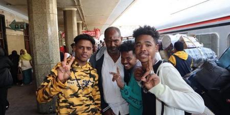 السكة الحديد تُسيّر قطارًا لنقل الأشقاء السودانيين ضمن مشروع "العودة الطوعية"