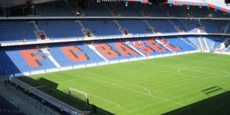 حريق غامض يضرب ملعب سانت ياكوب ويعطل مباراة بازل