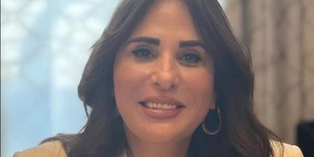 وزيرة الإسكان تتابع الموقف التنفيذي لمشروعات الطرق والمرافق بعدد من المدن الجديدة