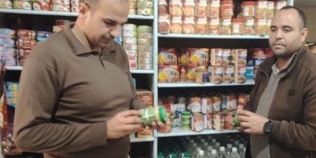 ضبط 20 كيلو فسيخ و19 كيلو أسماك سردين مجهولة المصدر بالبحيرة