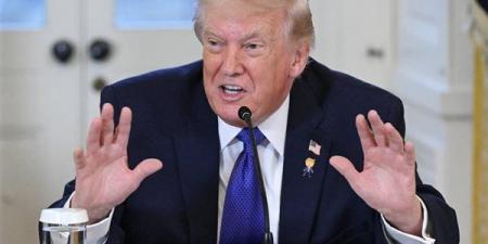 ترامب يعلن فرض حصار بحري على مضيق هرمز