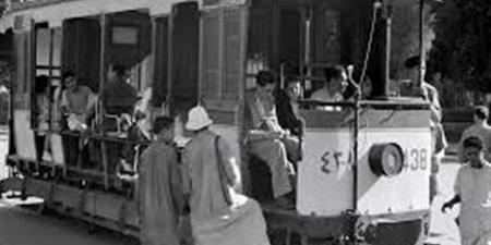 «رجل له حقوق النساء».. حكاية آغا أربك ترام العتبة