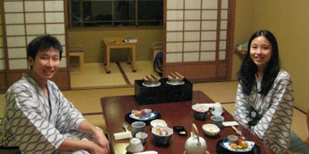 علماء يكشفون سر ياباني للأكل الصحي وطول العمر