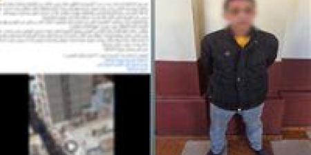 مهتز نفسيا.. تفاصيل إلقاء شخص "دلو" من شرفة منزل على سيارات بالإسكندرية