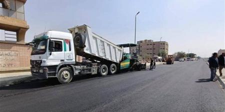 وزيرة الإسكان تتابع الموقف التنفيذي لمشروعات الطرق والمرافق بعدد من المدن الجديدة