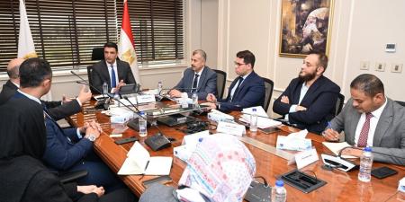 وزير الصناعة يبحث مع مجموعة سان جوبان مصر خطط التوسع في مصر