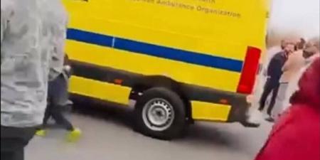 وفاة ربة منزل في حادث انقلاب سيارة ملاكي بمصرف مائي بالفيوم