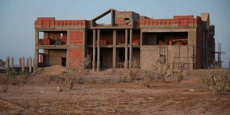 حلايب تنتفض تنمويًا.. مشروعات حيوية تعيد الحياة لمحجر بيطري ومحكمة ومحطة كهرباء