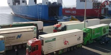 تداول 490 شاحنة بضائع عامة ومتنوعة بموانئ البحر الأحمر