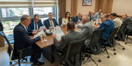 وزير البترول يطرح خريطة تحرك جديدة تجمع الاستثمار والبرلمان والمواطن