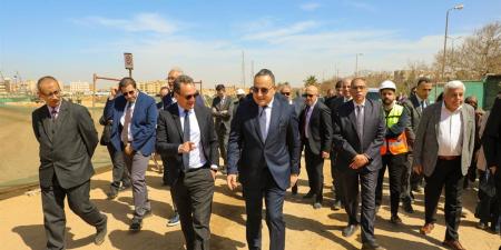 وزير التعليم العالي يتفقد أعمال الحرم الجديد للجامعة الأهلية الفرنسية