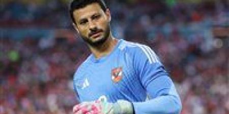 حقيقة اعتزال محمد الشناوي بعد أزمة مباراة سيراميكا.. شوبير يحسم الجدل