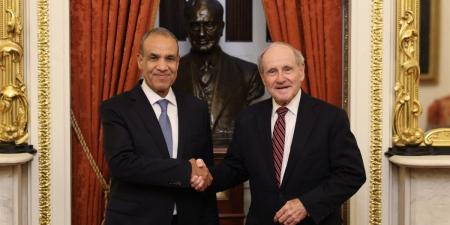 وزير الخارجية يشيد بالعلاقات المصرية الأمريكية