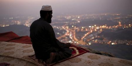 هل يجوز أداء صلاة الفجر بعد شروق الشمس؟