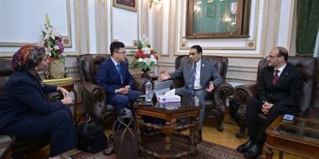 في 26 كلية.. 1300 برنامج دراسي في جامعة القاهرة