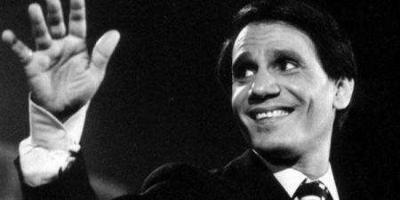 من هو صاحب الفضل الحقيقي في نجومية عبد الحليم؟ مفاجأة صادمة