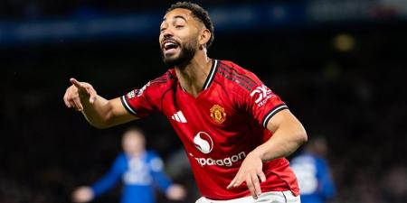 مانشستر يونايتد يهزم تشيلسي بهدف في الدوري الإنجليزي