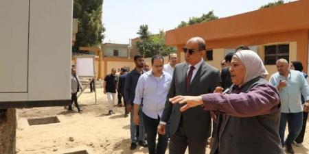 محافظ المنيا يتابع نسب تنفيذ محطة صرف أبو قرقاص