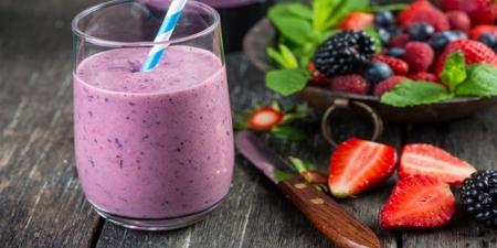 لتعويض السوائل المفقودة.. أفضل مشروبات باردة صحية في الصيف سهلة التحضير