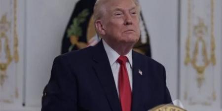 عاجل.. ترامب: مضيق هرمز بات مفتوحا لعبور السفن