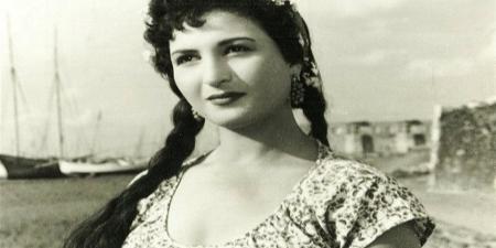 من "الكيت كات" إلى البطولة.. كيف صنعت الصدفة نجومية نعيمة عاكف؟