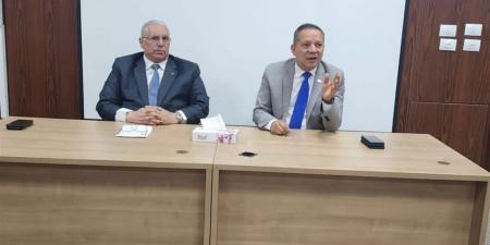 رئيس جامعة دمياط يطلق دورة “الإدارة الجامعية والقيادة”