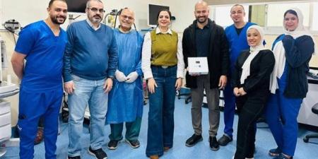 مستشفى مصر للطيران تُجري أول فحص بالأمعاء الدقيقة باستخدام كبسولة المنظار الذكية