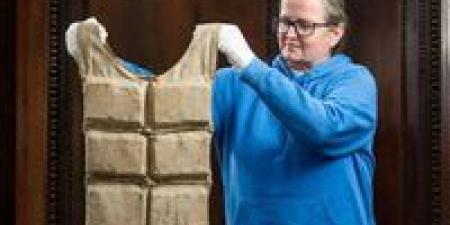 بملايين الدولارات.. سترة نجاة تايتانيك تحطم الأرقام القياسية في مزاد بلندن