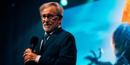 عودة ستيفن سبيلبرج إلى الخيال العلمي بقيلم تشعل ترقب الجمهور