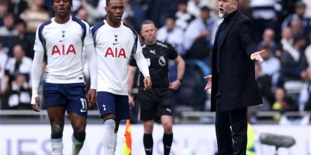 توتنهام يصدر بيانا بعد واقعة عنصرية ضد لاعبه عقب لقاء برايتون