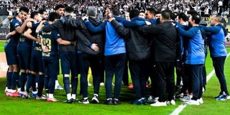 الزمالك يرفع الحمل البدني للبدلاء قبل صدام بيراميدز في الدوري