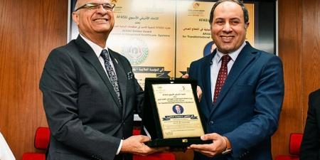 الاتحاد الإفريقي الآسيوي يمنح "المؤسسة العلاجية" ورئيسها أرفع جوائزه الدولية للتميز في الرعاية الصحية